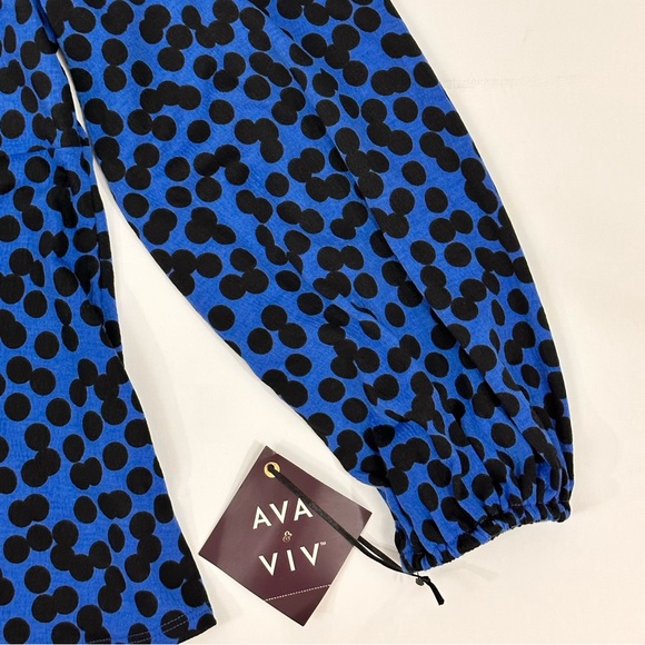 Ava & Viv Vibrant Blue& Black Polka Dot Knot Front Sweetheart Blouse Plus Size - Picture 4 of 10